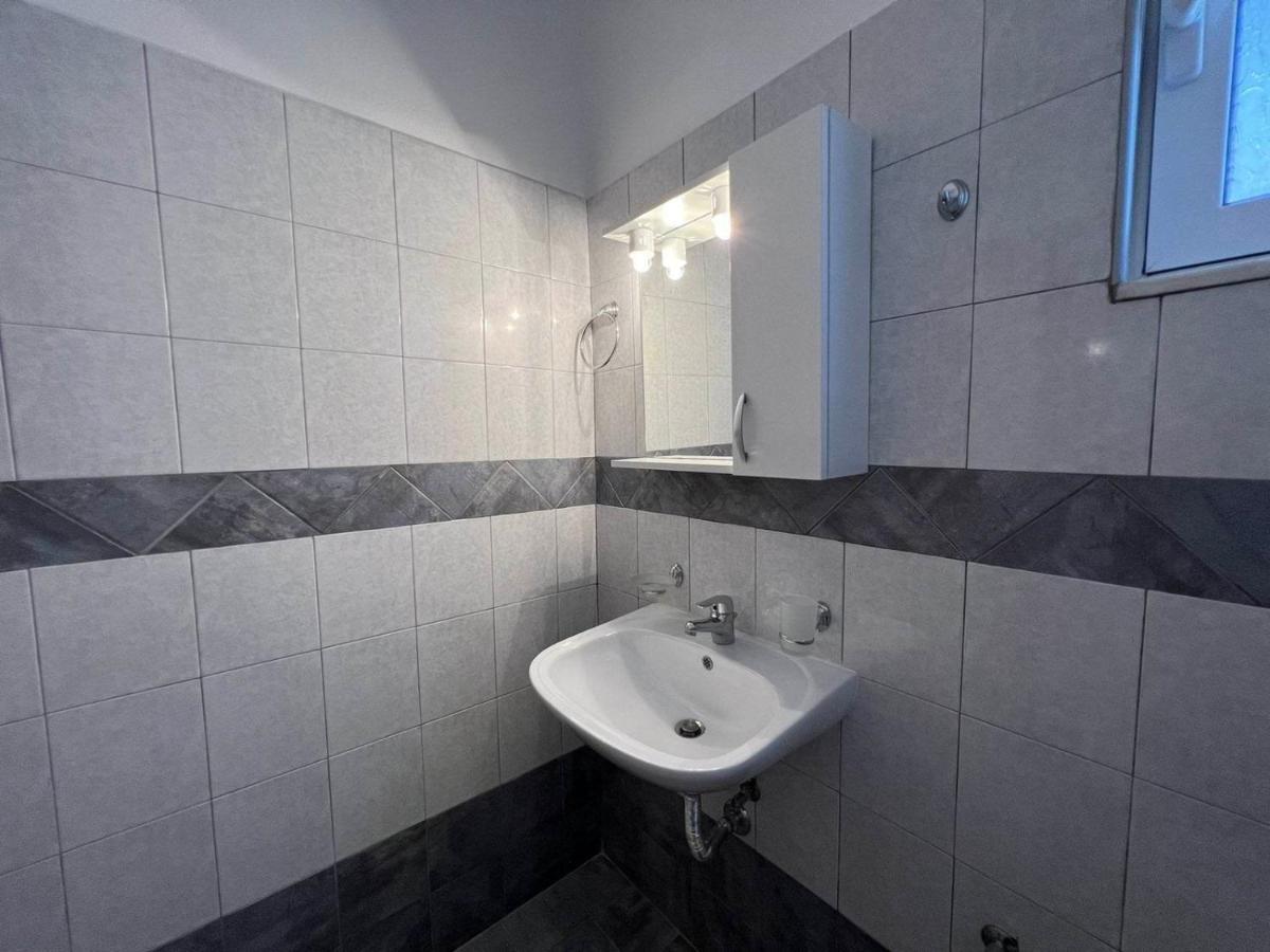 לפקנדי חלקידס Triton Rooms מראה חיצוני תמונה